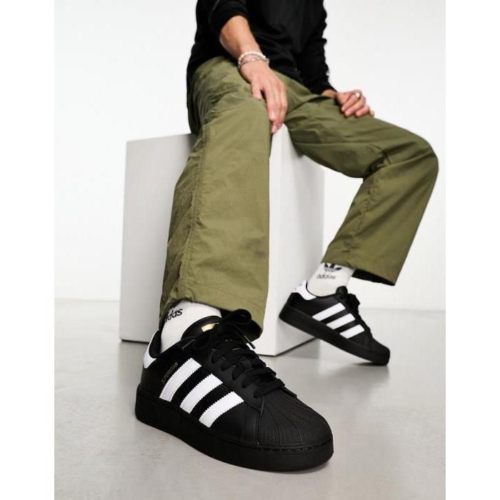 Adidas Originals 아디다스 오리지널 슈퍼스타 XLG 스니커즈 in 블랙 and 화이트 BLACK 204599168울랄라 편집샵